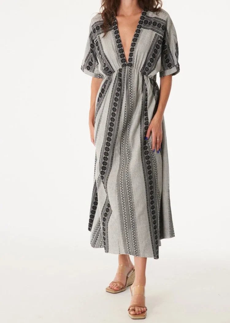 GEO STRIPE SHORT SLEEVE MAXI DRESS