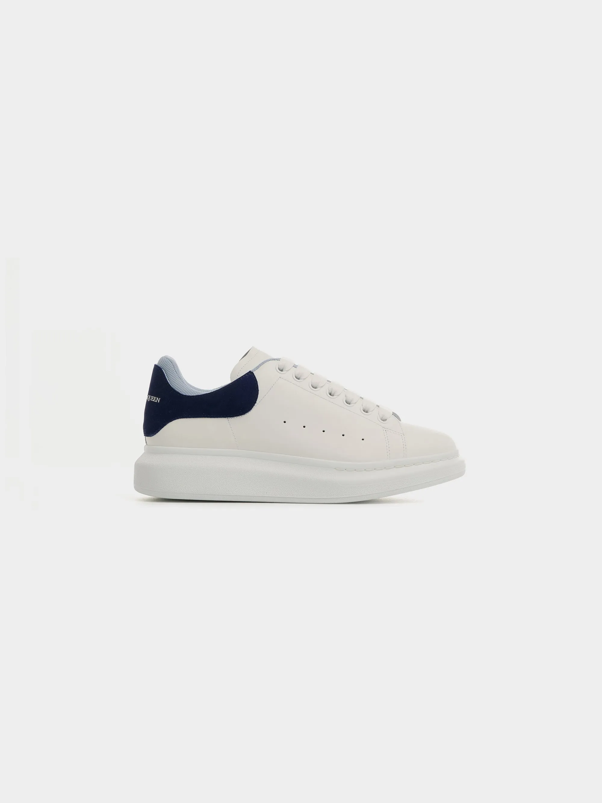 Oversized Sneaker IV, White / Navy