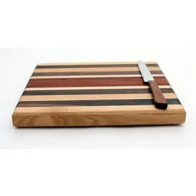 Small Cutting Board with Stripes in Oak - Size 9x10