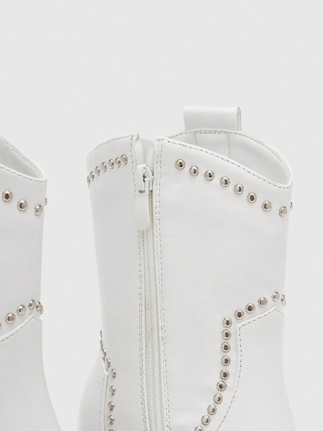 Women Studded Decor Point Toe Chunky Heeled Fashion Boots, Vacation White Western Boots